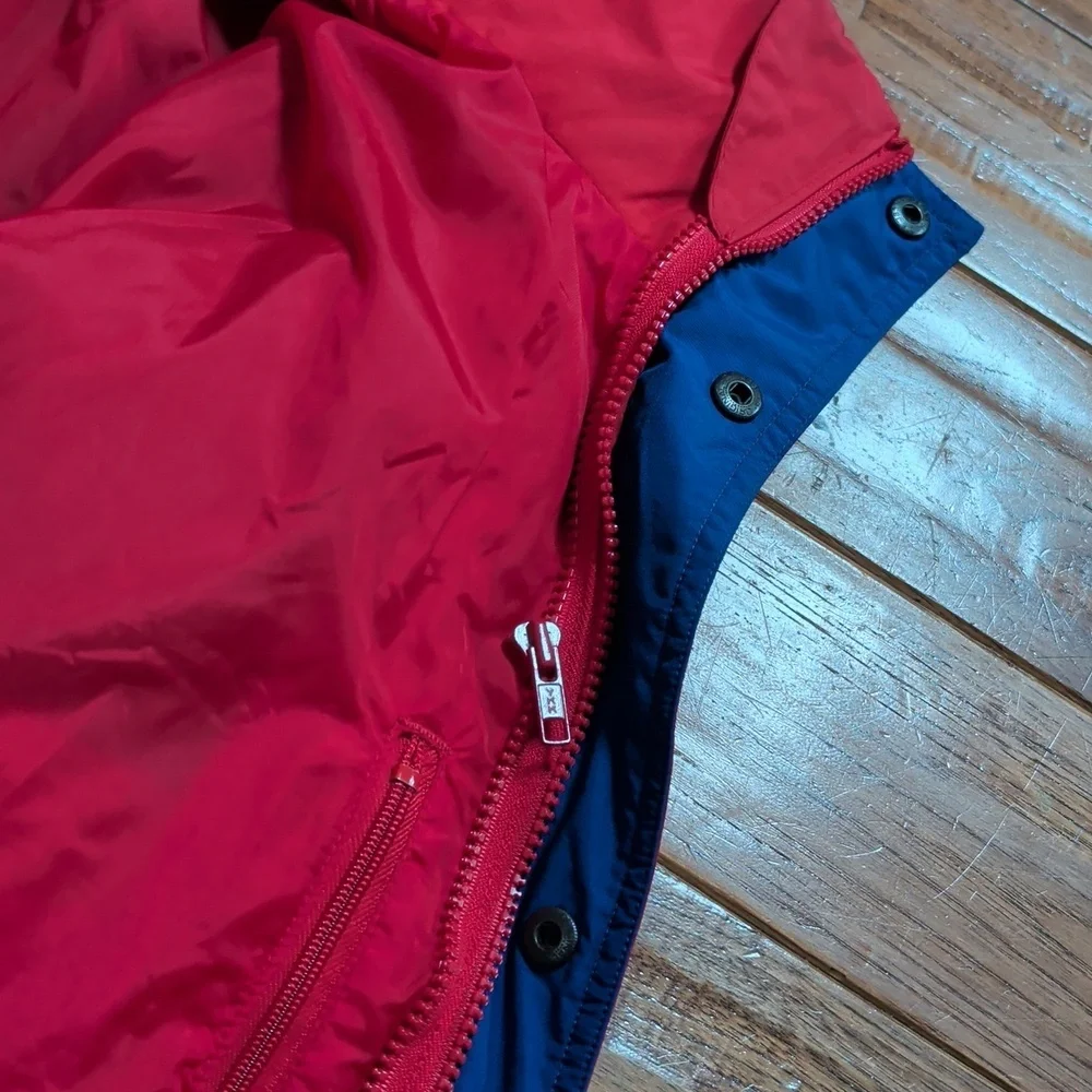 Columbia Vamoose Vintage Men's Red and Black Ski Jacket